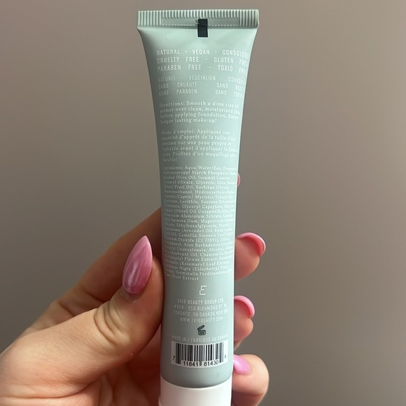 Evio Beauty Pore-fect primer - Picture 2 of 3
